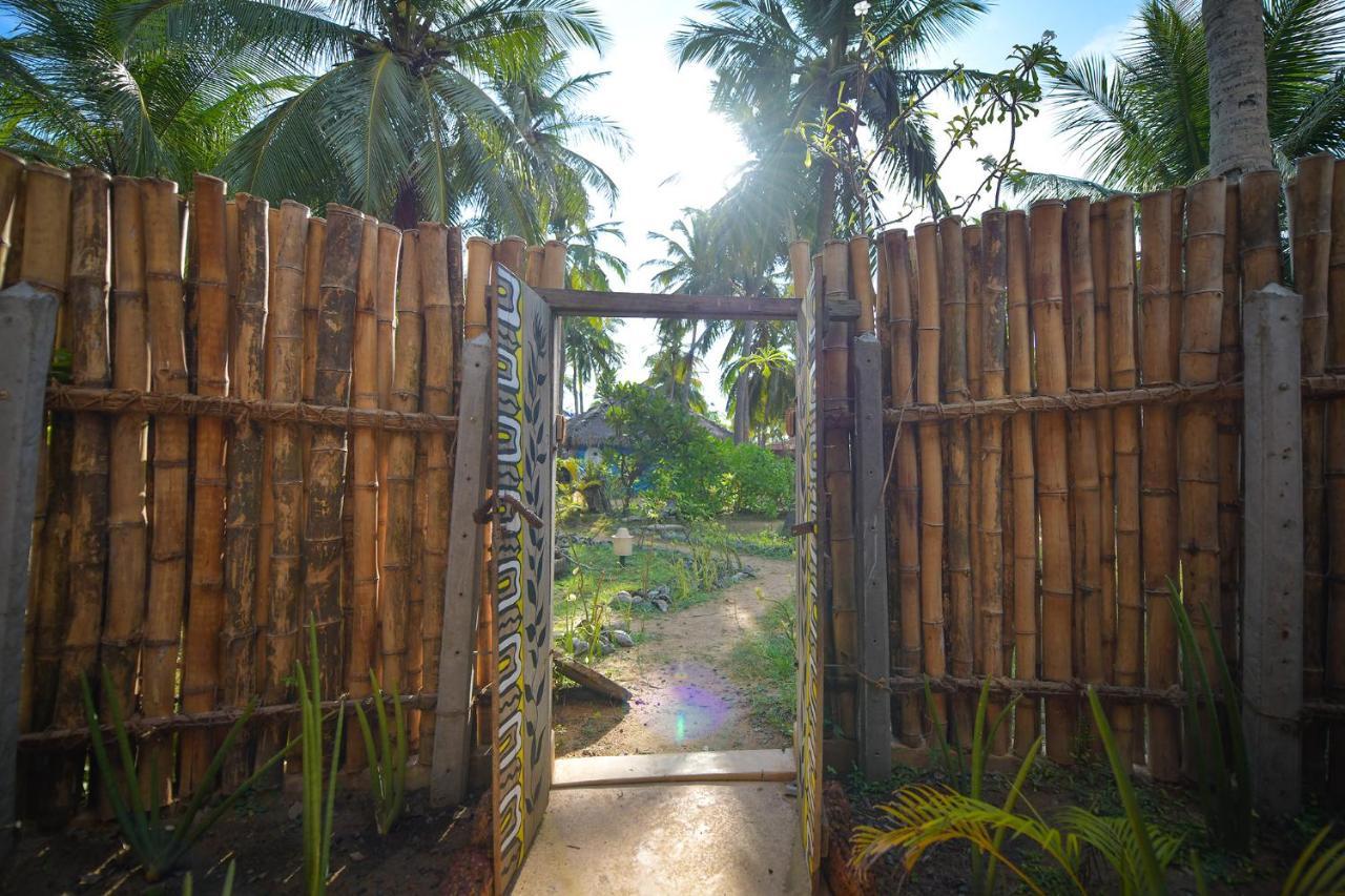 Hotel Kitesurfing Lanka Kalpitiya Esterno foto