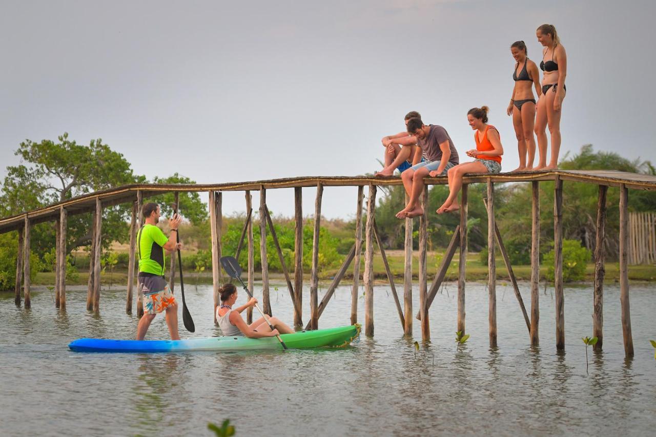Hotel Kitesurfing Lanka Kalpitiya Esterno foto