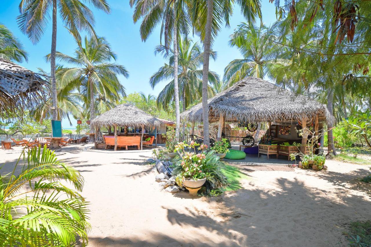 Hotel Kitesurfing Lanka Kalpitiya Esterno foto