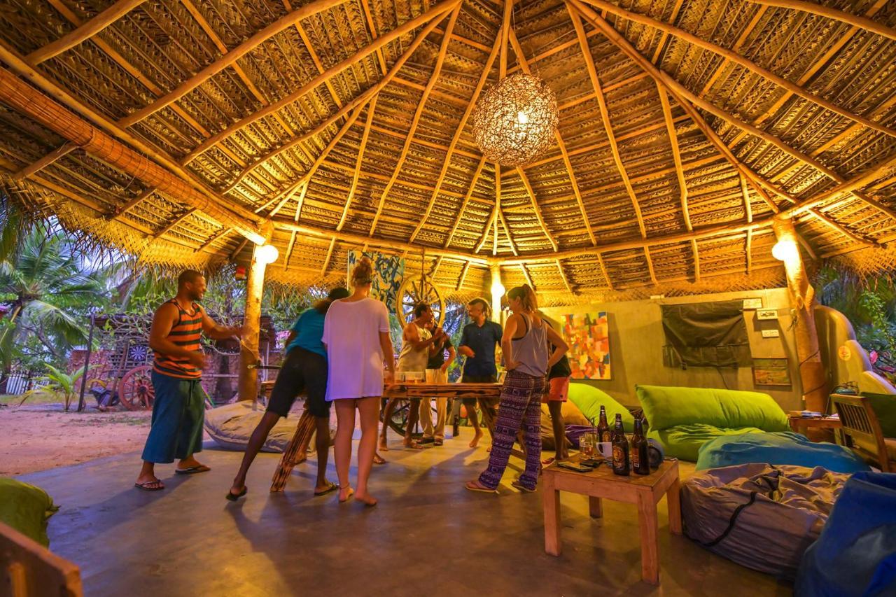 Hotel Kitesurfing Lanka Kalpitiya Esterno foto