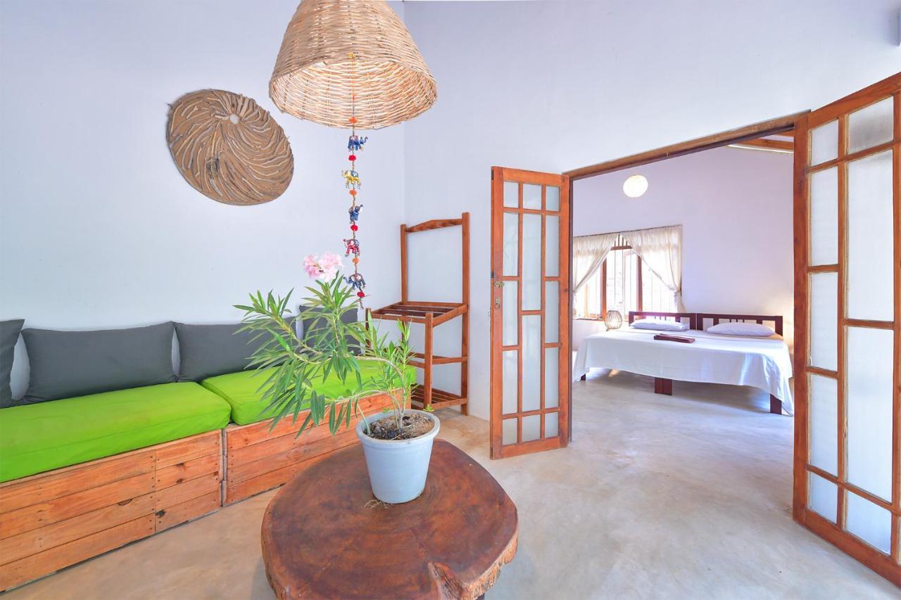 Hotel Kitesurfing Lanka Kalpitiya Esterno foto